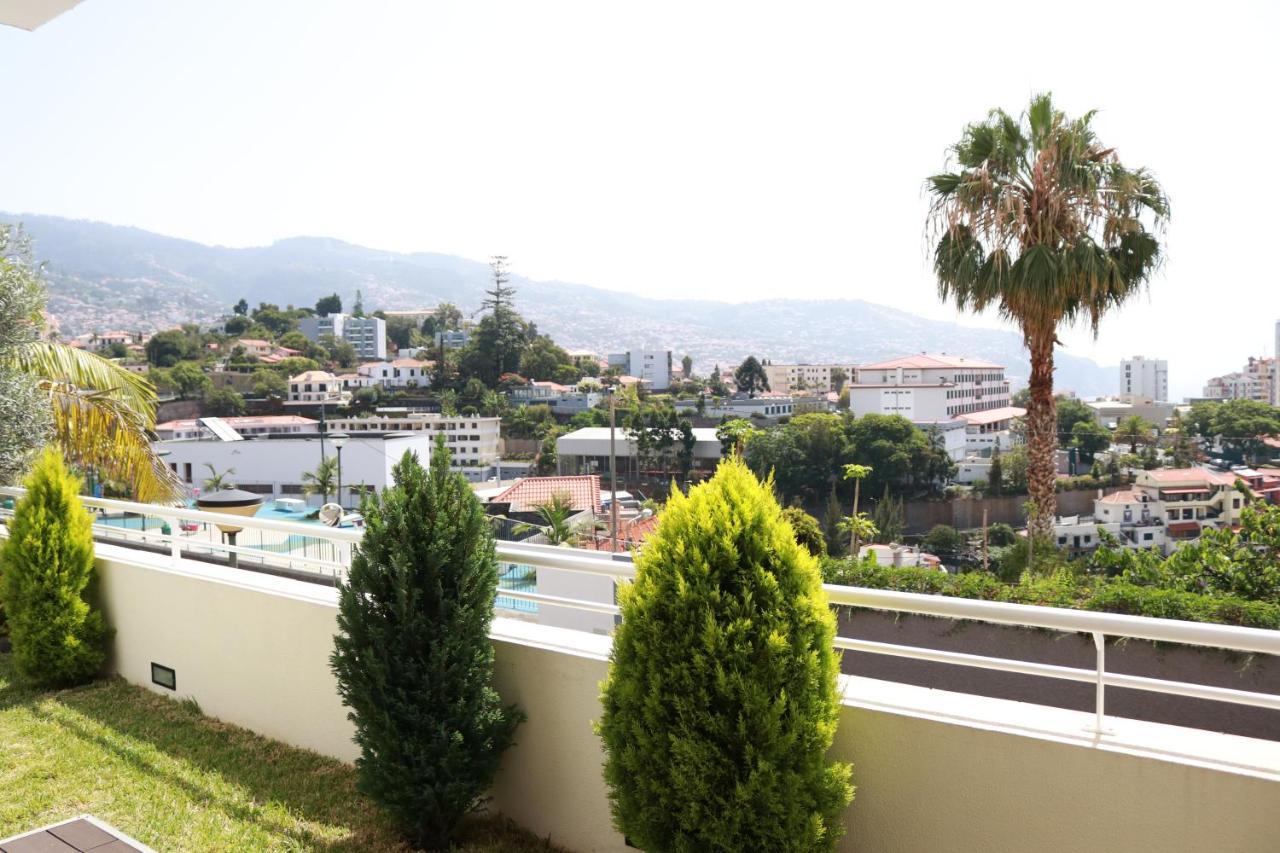 Mericia'S Gorgeous View Funchal  Bagian luar foto